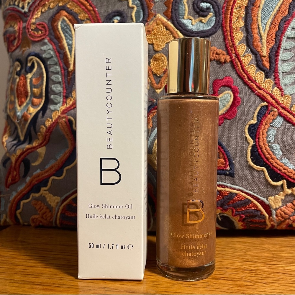 Beautycounter Glow Shimmer Oil - NEW IN BOX